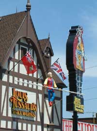 Tussaud's with sign again