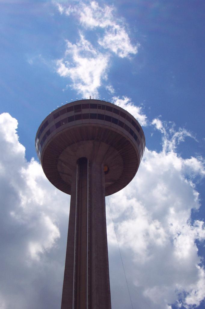 Skylon Tower Summer 2005 05