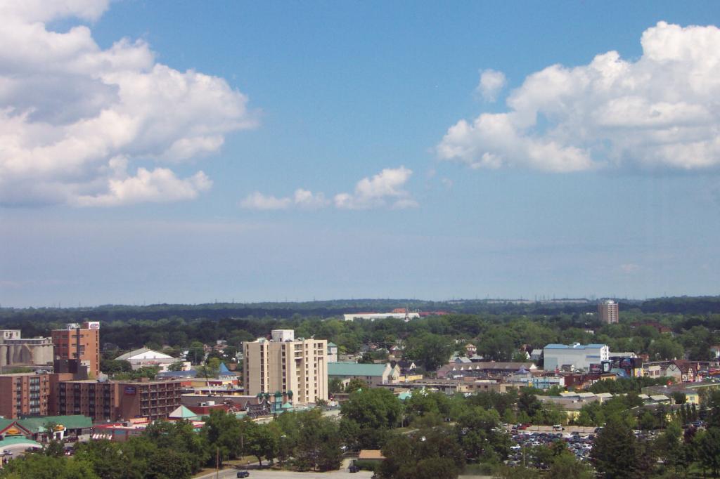 Skylon Tower Summer 2005 09