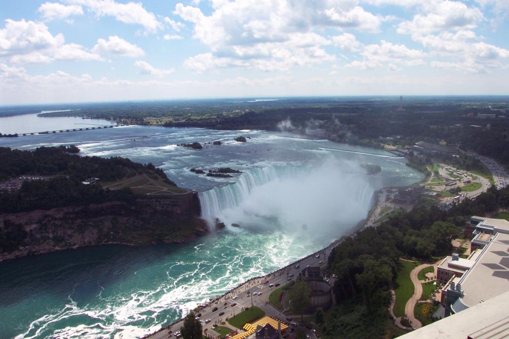 Skylon Tower Summer 2005 22