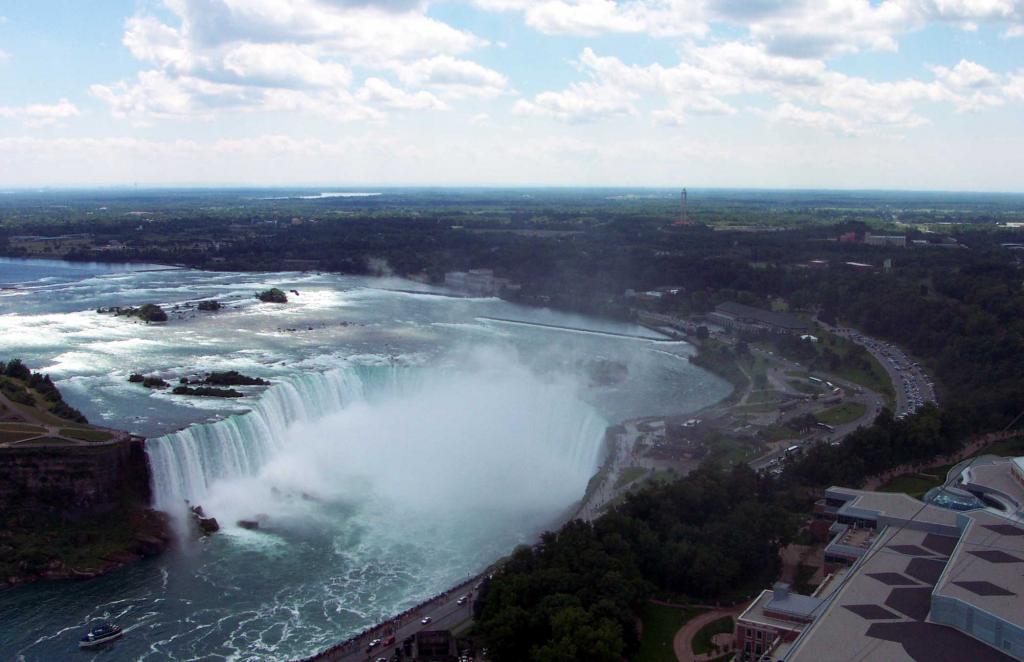 Skylon Tower Summer 2005 29