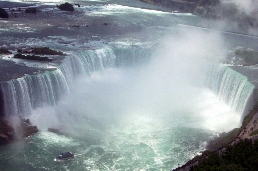 Skylon Tower Summer 2005 44