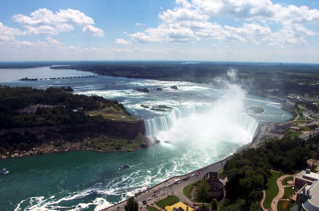 Skylon Tower Summer 2005 46