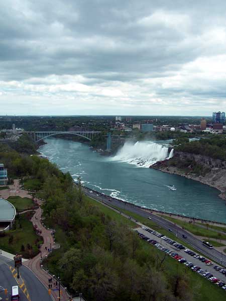 Konica Minolta Tower Spring 2006 13