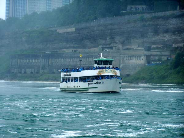 Maid of the Mist Summer 2006 18