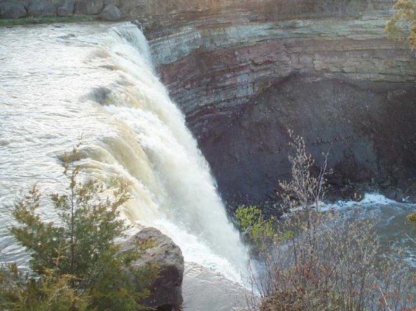 Lower Ball's Falls Spring 2003 - 08