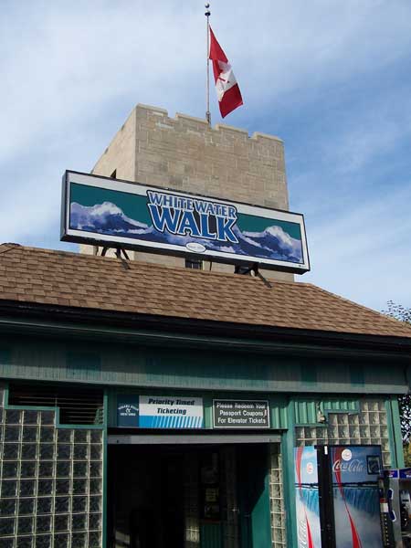 Niagara Parks White Water Walk in Autumn 2007 19