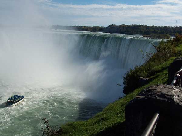 Niagara Parks Journey Behind the Falls in Autumn 2007 07