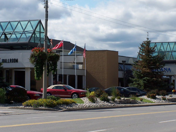 Americana Conference Resort and Spa front