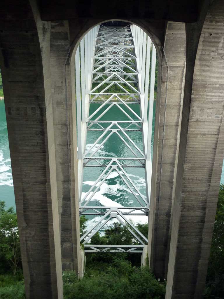 Under and Around the Rainbow Bridge in Summer 2012 - 04