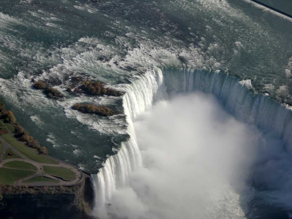 Trip to Niagara Helicopters in Fall 2012 - 31