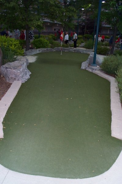 Dinosaur Park Hole 11