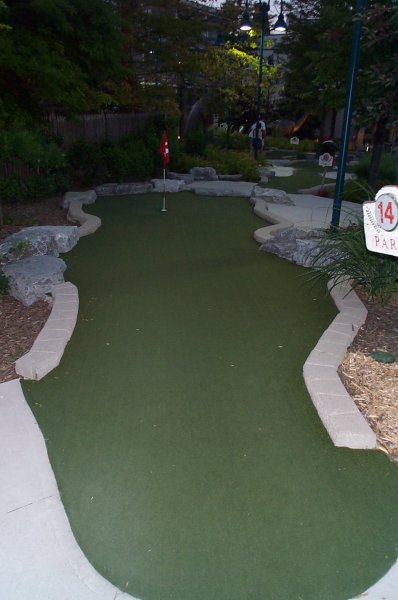 Dinosaur Park Hole 14