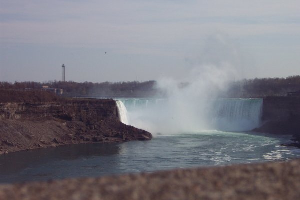 Niagara Falls in Spring 2005 - 01